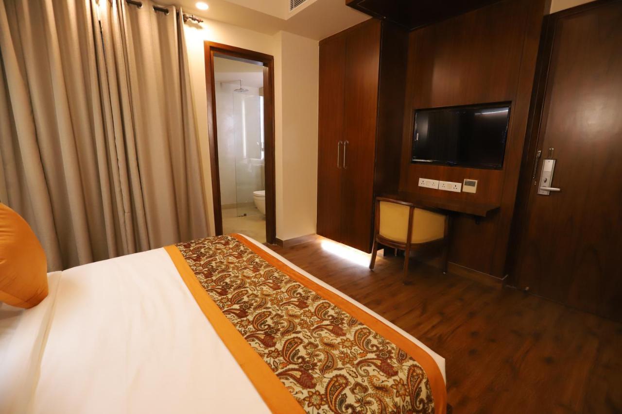 Ip Royal Hotel - New Delhi Ngoại thất bức ảnh