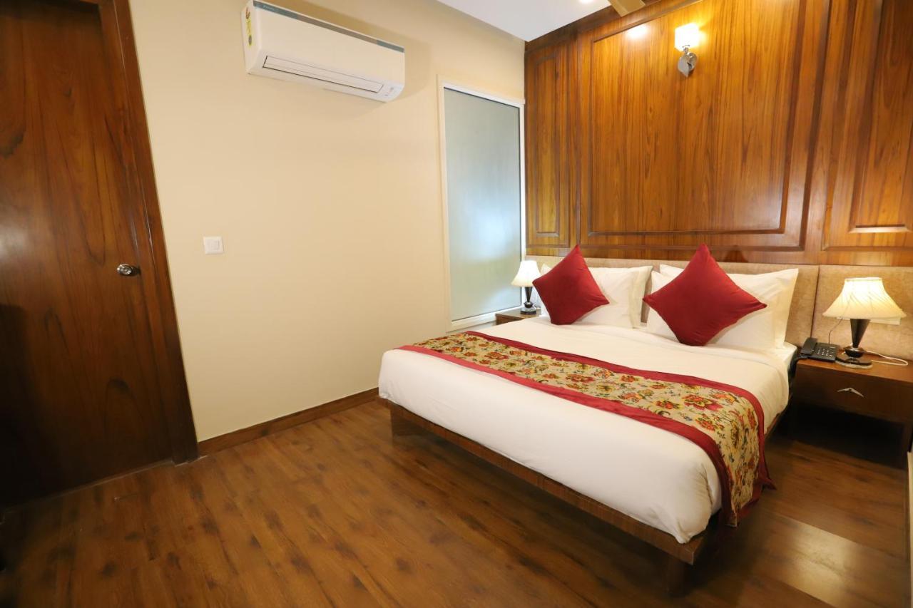 Ip Royal Hotel - New Delhi Ngoại thất bức ảnh
