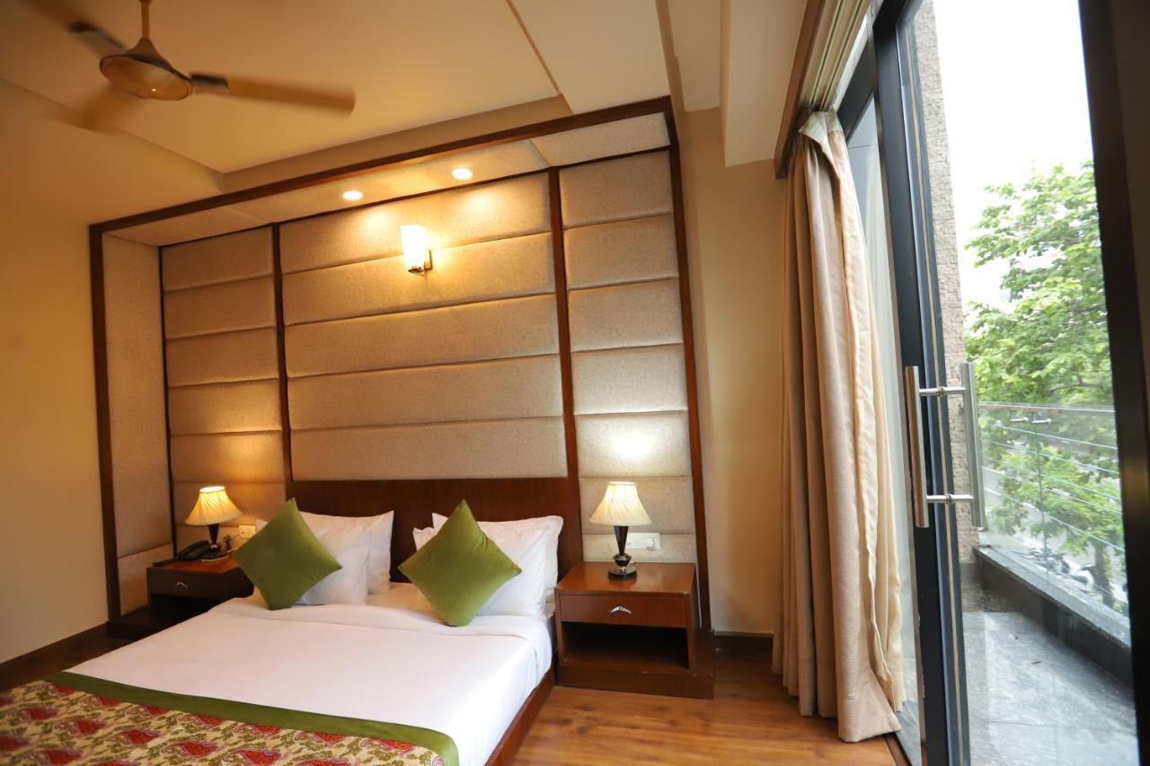 Ip Royal Hotel - New Delhi Ngoại thất bức ảnh