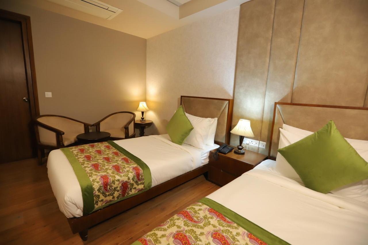Ip Royal Hotel - New Delhi Ngoại thất bức ảnh