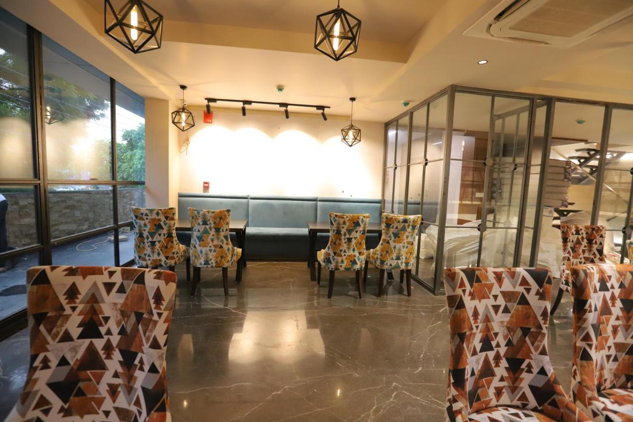 Ip Royal Hotel - New Delhi Ngoại thất bức ảnh