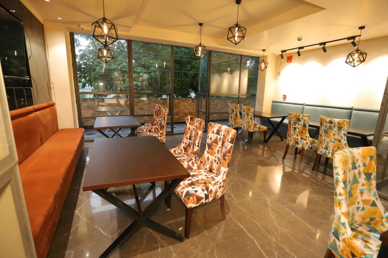Ip Royal Hotel - New Delhi Ngoại thất bức ảnh