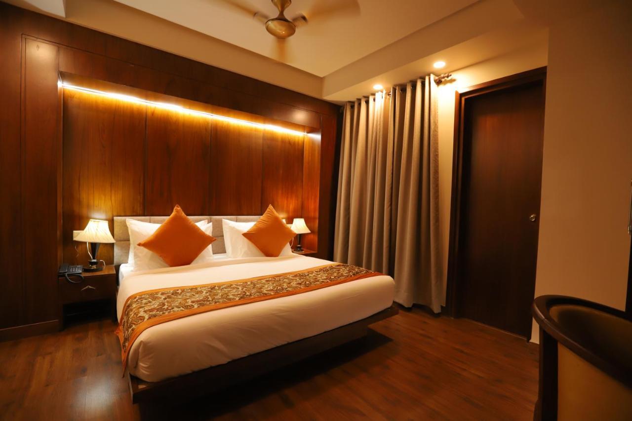 Ip Royal Hotel - New Delhi Ngoại thất bức ảnh