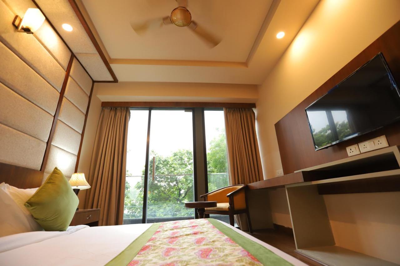 Ip Royal Hotel - New Delhi Ngoại thất bức ảnh